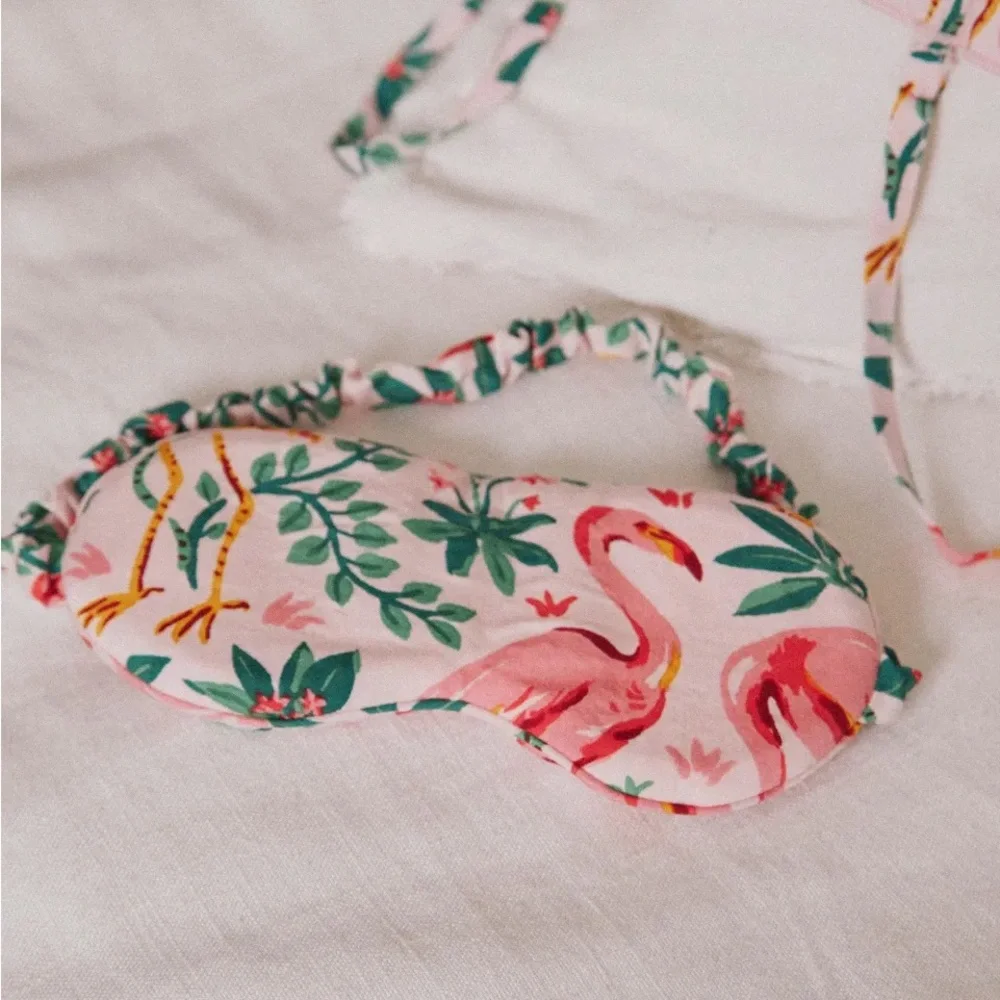 *NWT* Flamingo Print Women's Satin Eye Mask